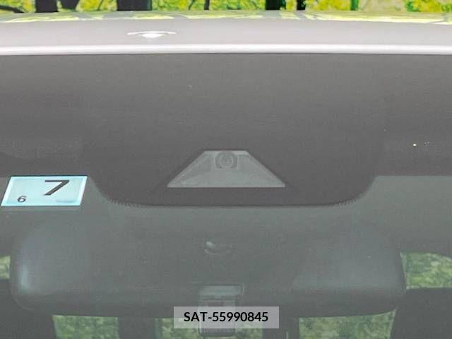 Toyota ALPHARD 2019-07 348638-3