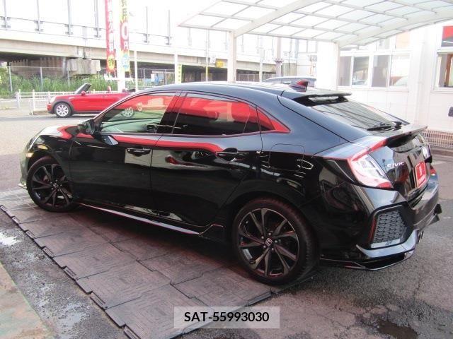 Honda CIVIC 2018-08 264388-3