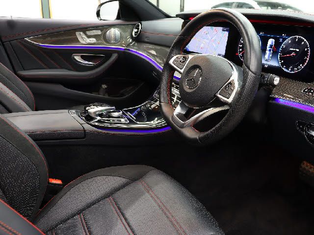 Amg E-CLASS 2018-01 11031-3