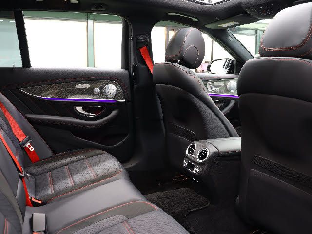 Amg E-CLASS 2018-01 11031-19