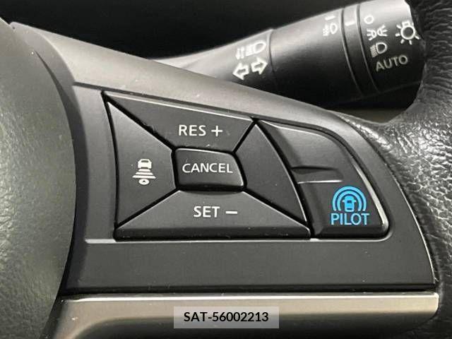 Nissan SERENA 2018-02 284222-6