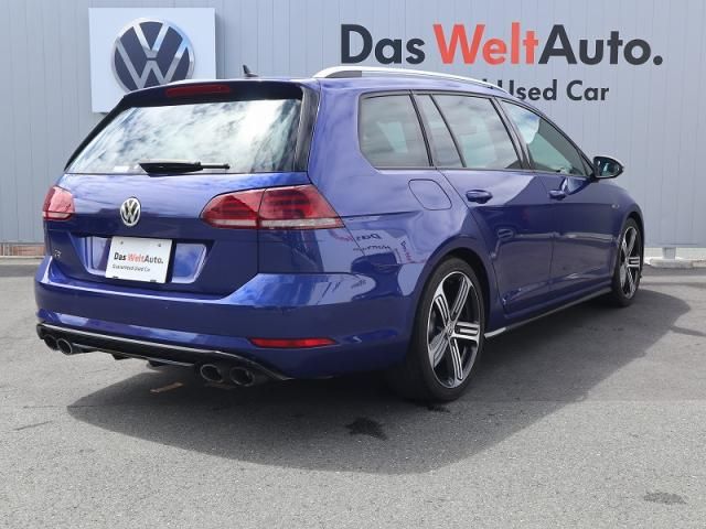 VolksWagen GOLF R 2017-06 22301-6