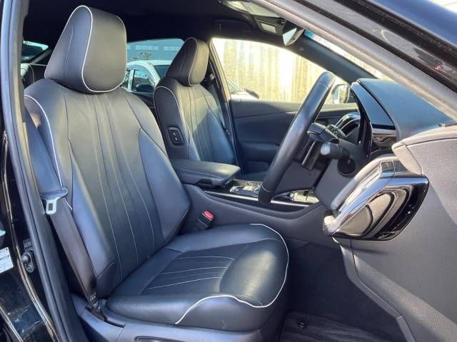 Toyota CROWN SEDAN 2019-07 191950-8
