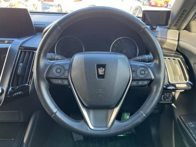 Toyota CROWN SEDAN 2019-07 191950-11