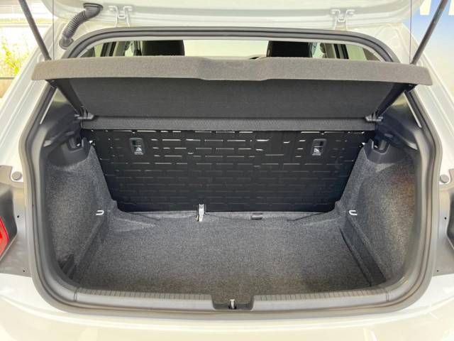 VolksWagen POLO 2019-10 185802-10