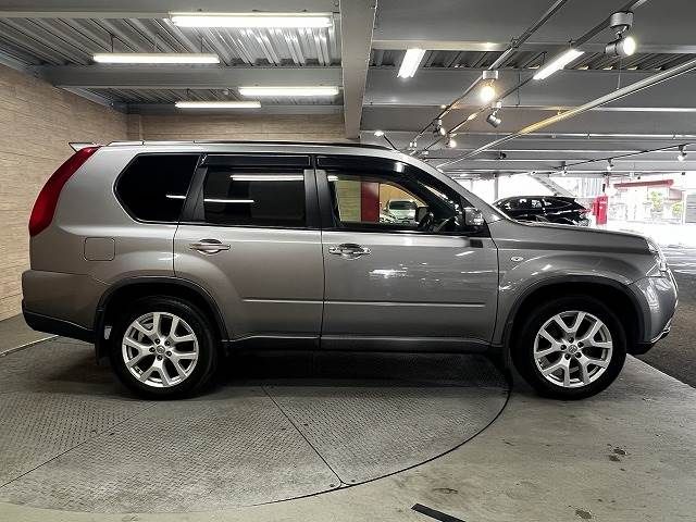 Nissan X-TRAIL 2012-09 15901-17