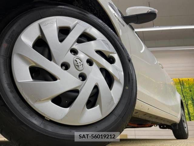 Toyota AQUA 2018-08 260487-13