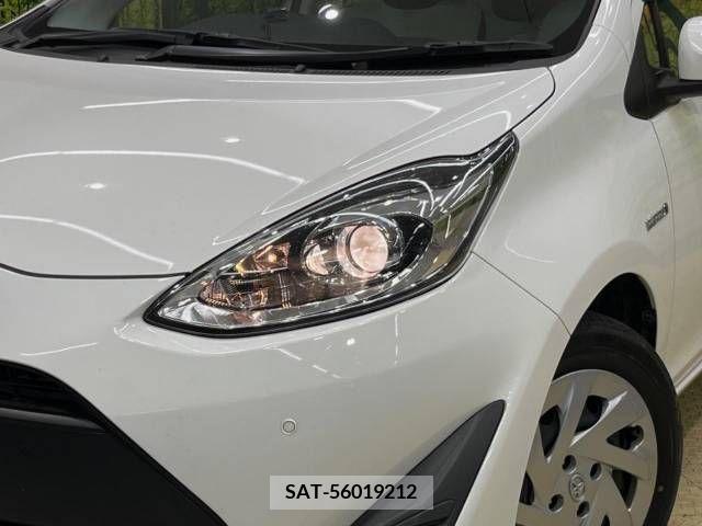 Toyota AQUA 2018-08 260487-12