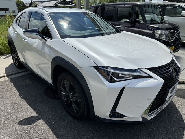 Lexus UX 2020-12 13156-0