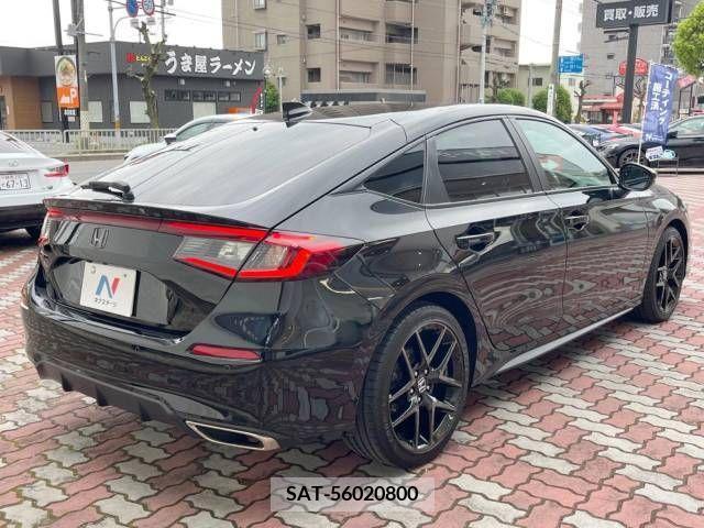 Honda CIVIC 2021-10 265347-17