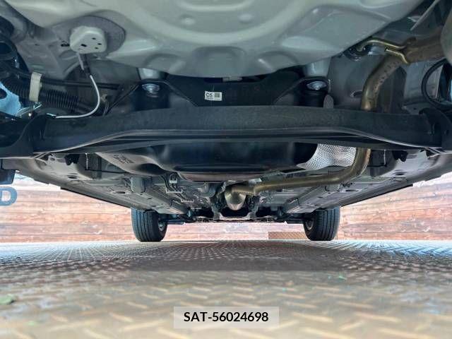 Toyota YARIS CROSS 2021-05 378118-19