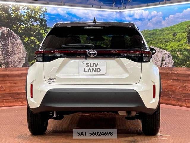 Toyota YARIS CROSS 2021-05 378118-15