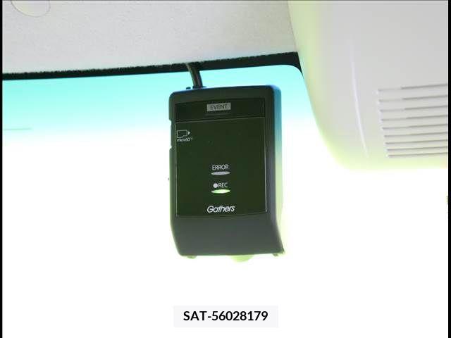 Honda N BOX 2019-05 278451-6