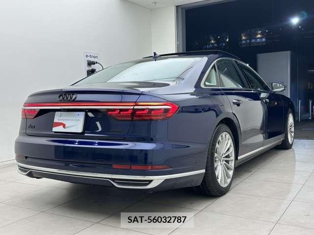 Audi A8 2018-10 232962-1