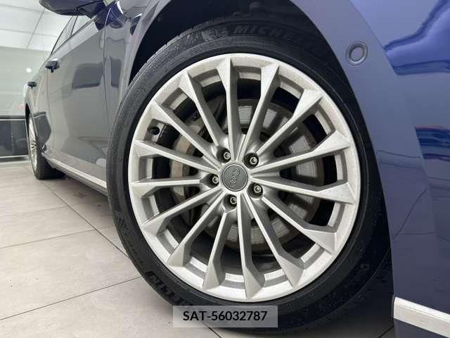 Audi A8 2018-10 232962-7