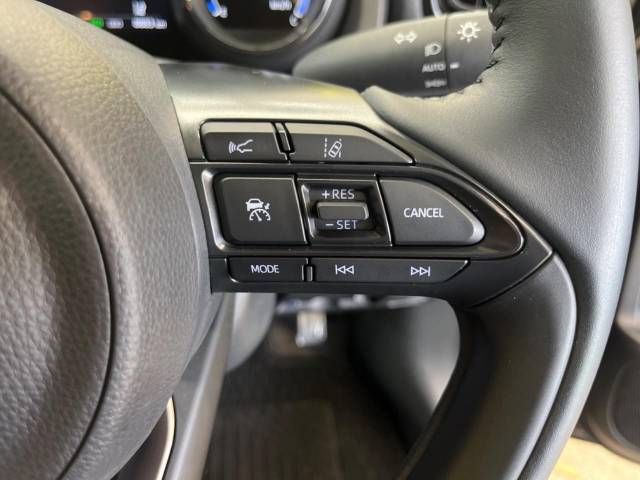 Toyota YARIS 2022-05 17308-4