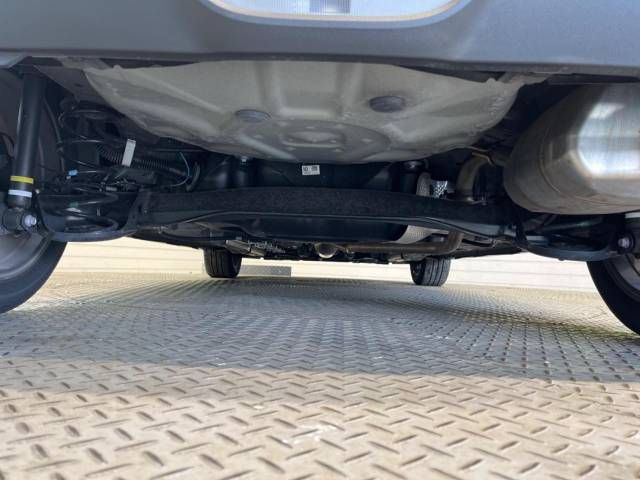 Toyota YARIS 2022-05 17308-19