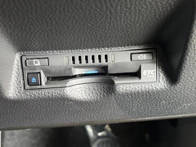 Toyota YARIS 2022-05 17308-7