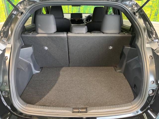 Toyota YARIS 2022-05 17308-10