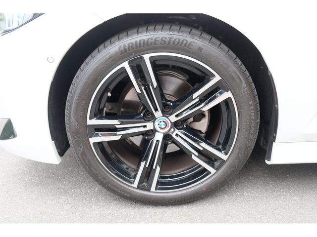 Bmw 3 SERIES 2023-03 24239-23