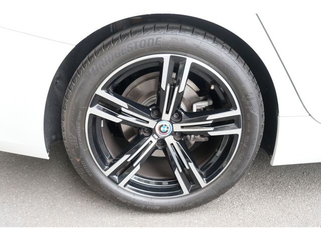 Bmw 3 SERIES 2023-03 24239-21