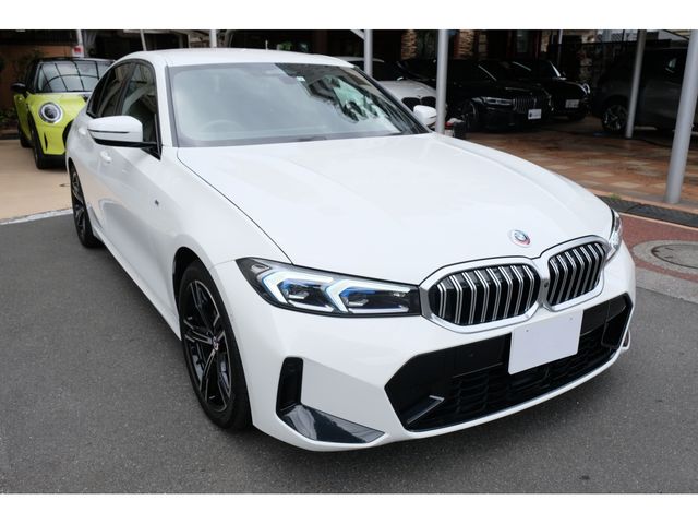 Bmw 3 SERIES 2023-03 24239-4