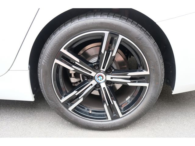 Bmw 3 SERIES 2023-03 24239-24