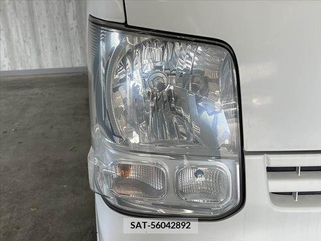 Suzuki EVERY 2017-05 268865-25