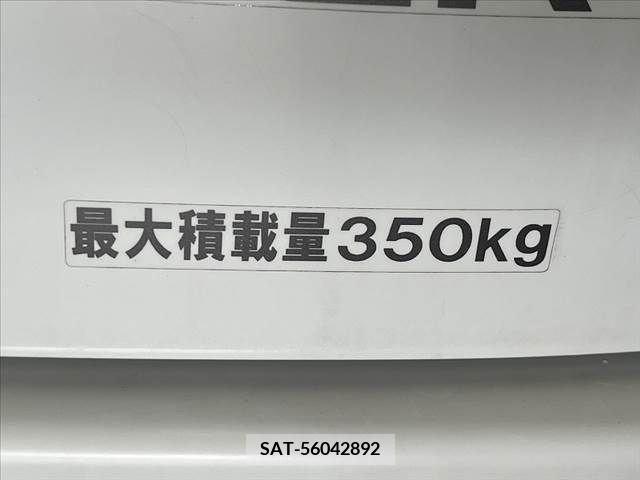 Suzuki EVERY 2017-05 268865-22