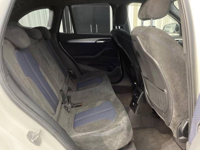 Bmw X1 2016-03 192128-10