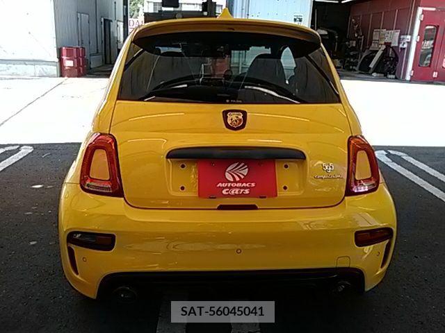 Abarth 595 2017-12 371650-4