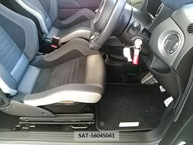 Abarth 595 2017-12 371650-15