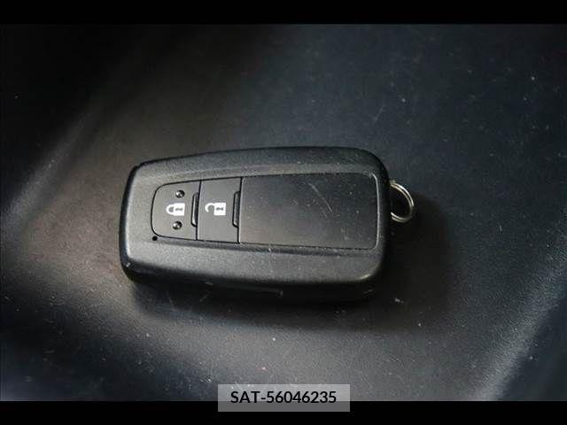 Toyota PRIUS 2018-02 349954-6