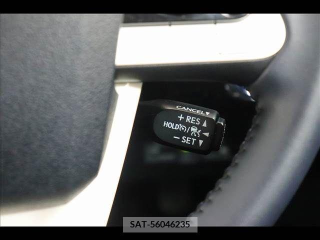 Toyota PRIUS 2018-02 349954-4