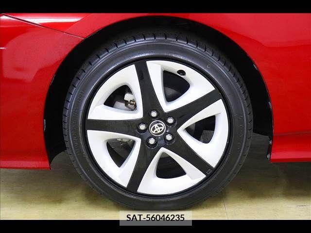 Toyota PRIUS 2018-02 349954-23