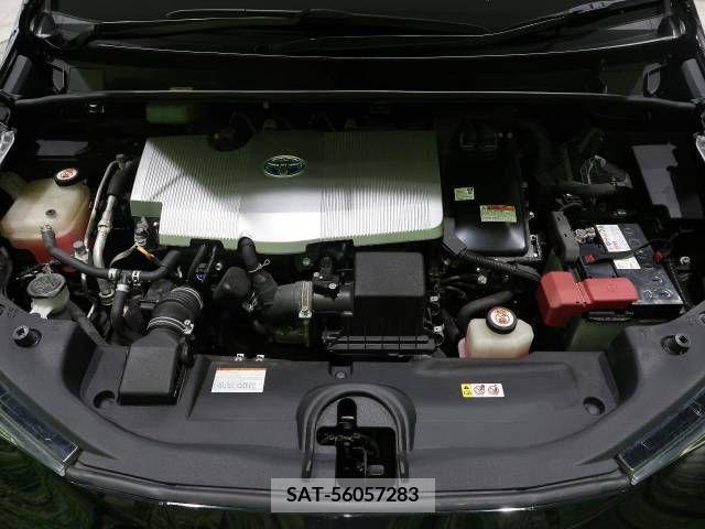 Toyota PRIUS 2018-08 330718-18
