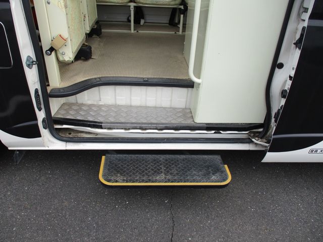 Toyota HIACE VAN 2015-03 2020-7
