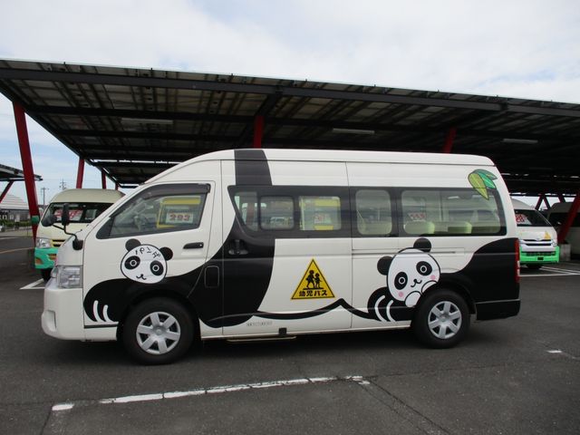 Toyota HIACE VAN 2015-03 2020-4