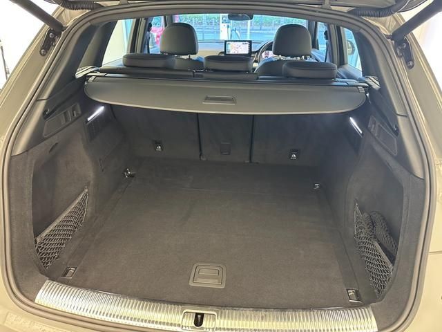 Audi Q5 2021-03 9713-18