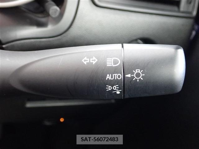 Suzuki SWIFT 2022-01 320974-19