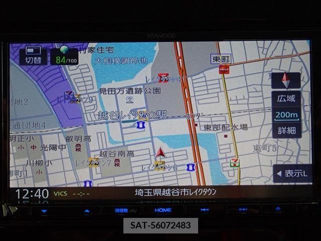 Suzuki SWIFT 2022-01 320974-1
