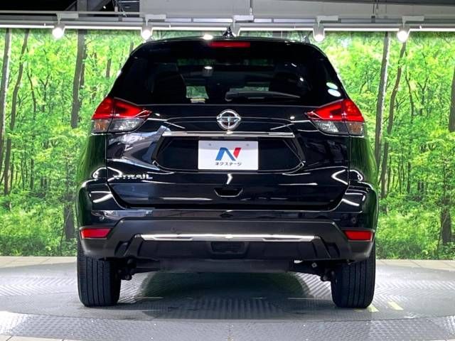 Nissan X-TRAIL 2018-09 196821-15