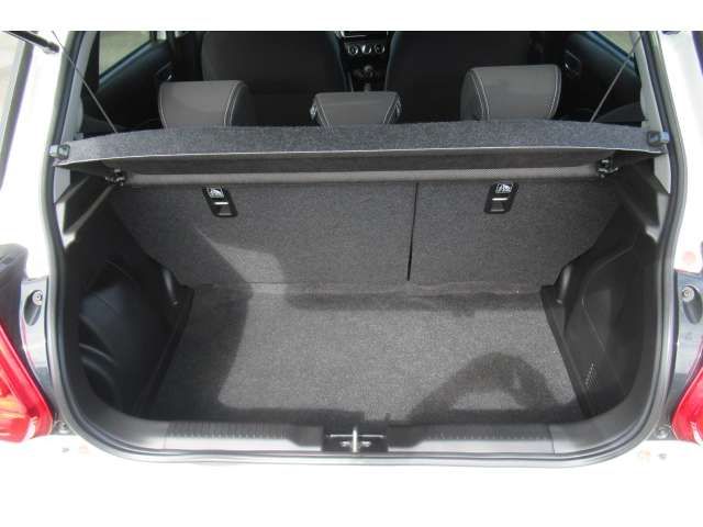 Suzuki SWIFT 2017-10 9073-17