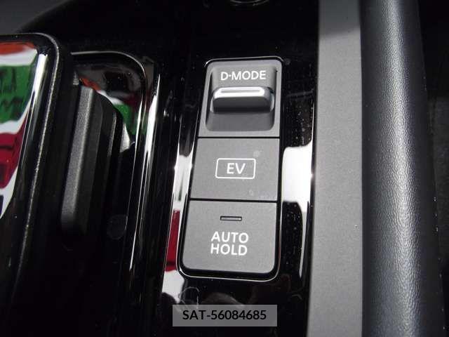 Nissan NOTE 2023-09 381611-7