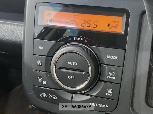 Nissan MOCO 2014-01 364074-5