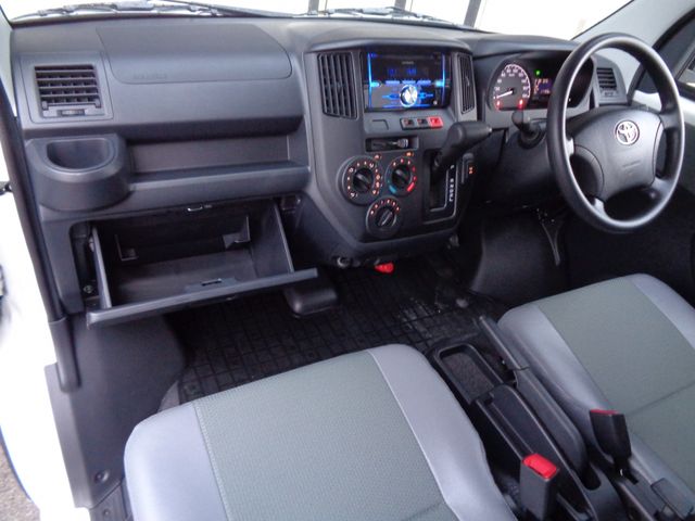 Toyota TOWNACE VAN 2023-01 184110-9