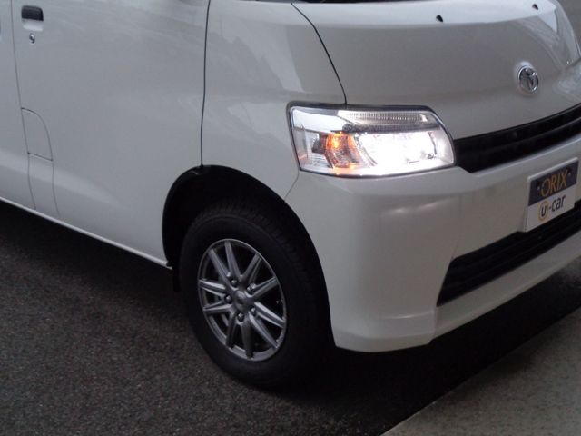 Toyota TOWNACE VAN 2023-01 184110-20