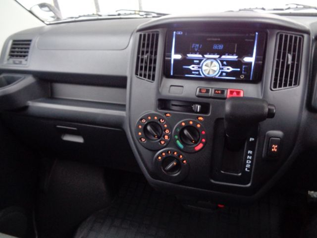 Toyota TOWNACE VAN 2023-01 184110-26