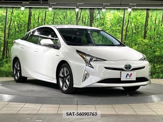 Toyota PRIUS 2018-01 217013-16