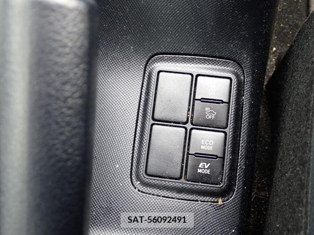 Toyota AQUA 2017-02 218560-12